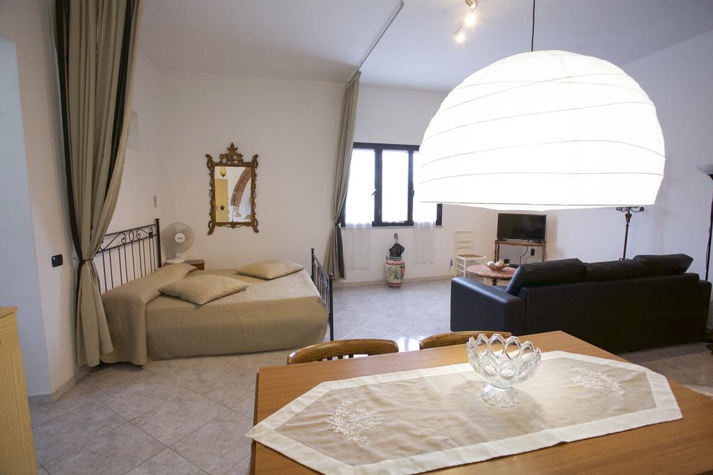 San Cerbone Apartman Porto Azzurro Kültér fotó